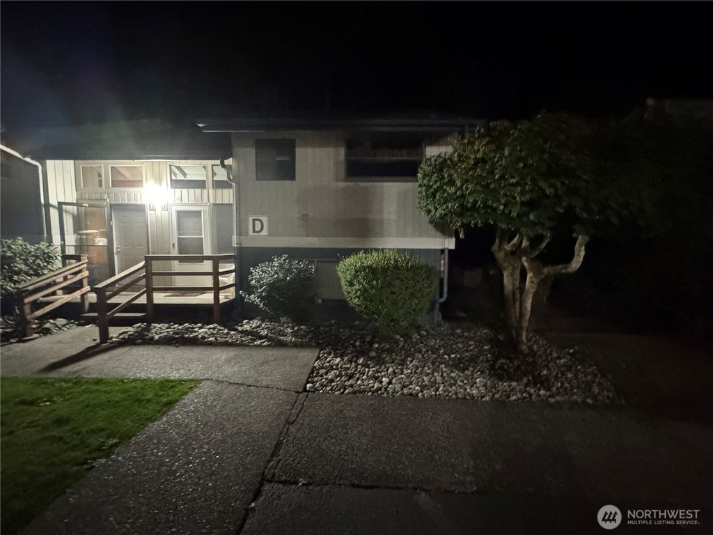 Photo of 3435 Auburn Way S #41, Auburn, WA 98092 (MLS # 2434457)