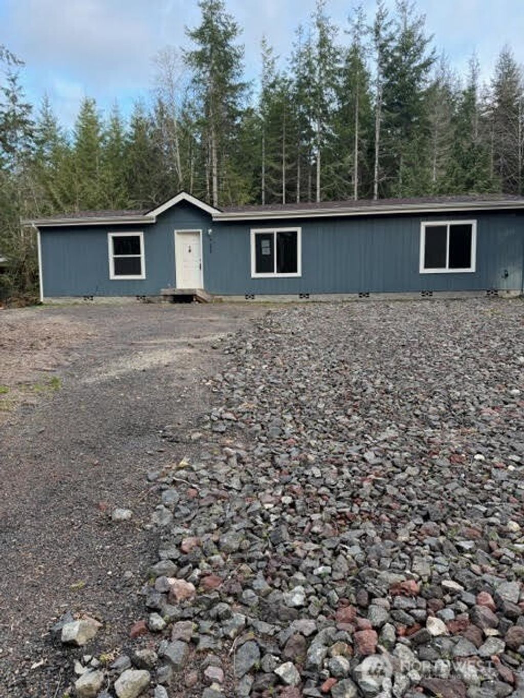 Photo of 150 E Willopa Road, Shelton, WA 98584 (MLS # 2492843)