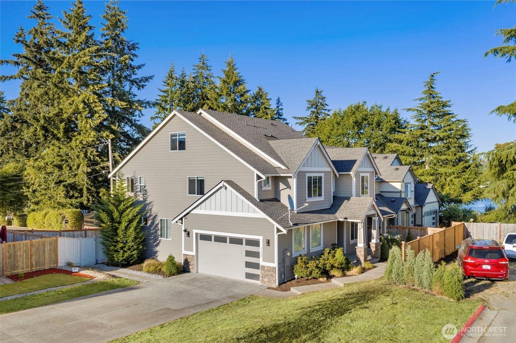 Photo of 26408 134th Place SE, Kent, WA 98042 (MLS # 2562779)