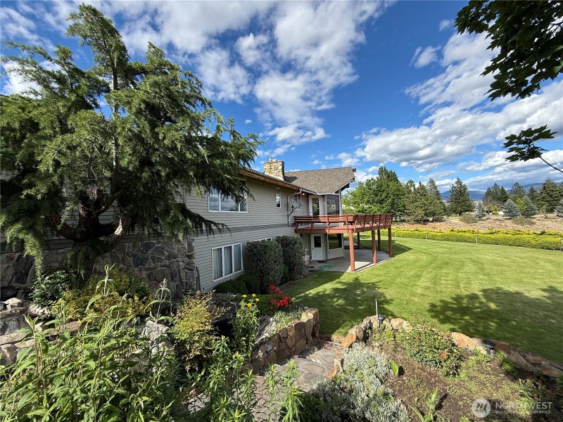 24 Valley View Drive