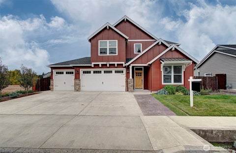 Photo of 1919 SE 25th Way, Battle Ground, WA 98604 (MLS # 2527838)