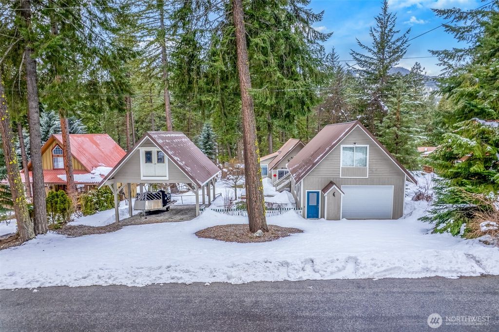 Photo of 21840 Pinto Lane, Leavenworth, WA 98826 (MLS # 2492147)