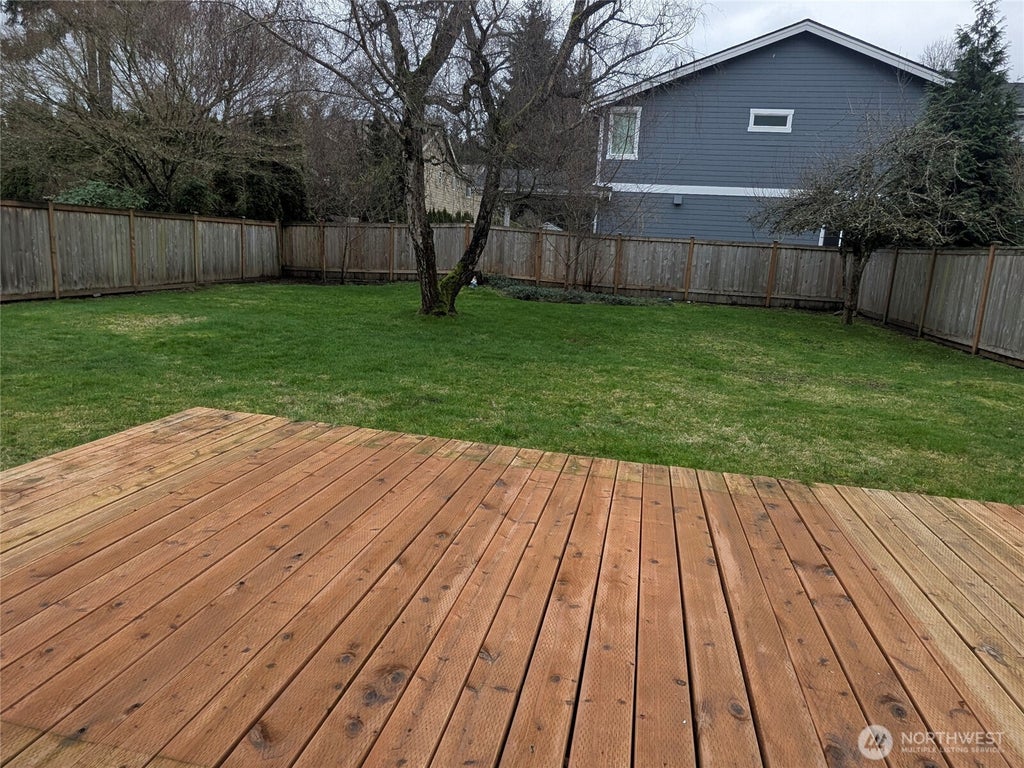 Photo of 12221 NE 75th Street, Kirkland, WA 98033 (MLS # 2585244)