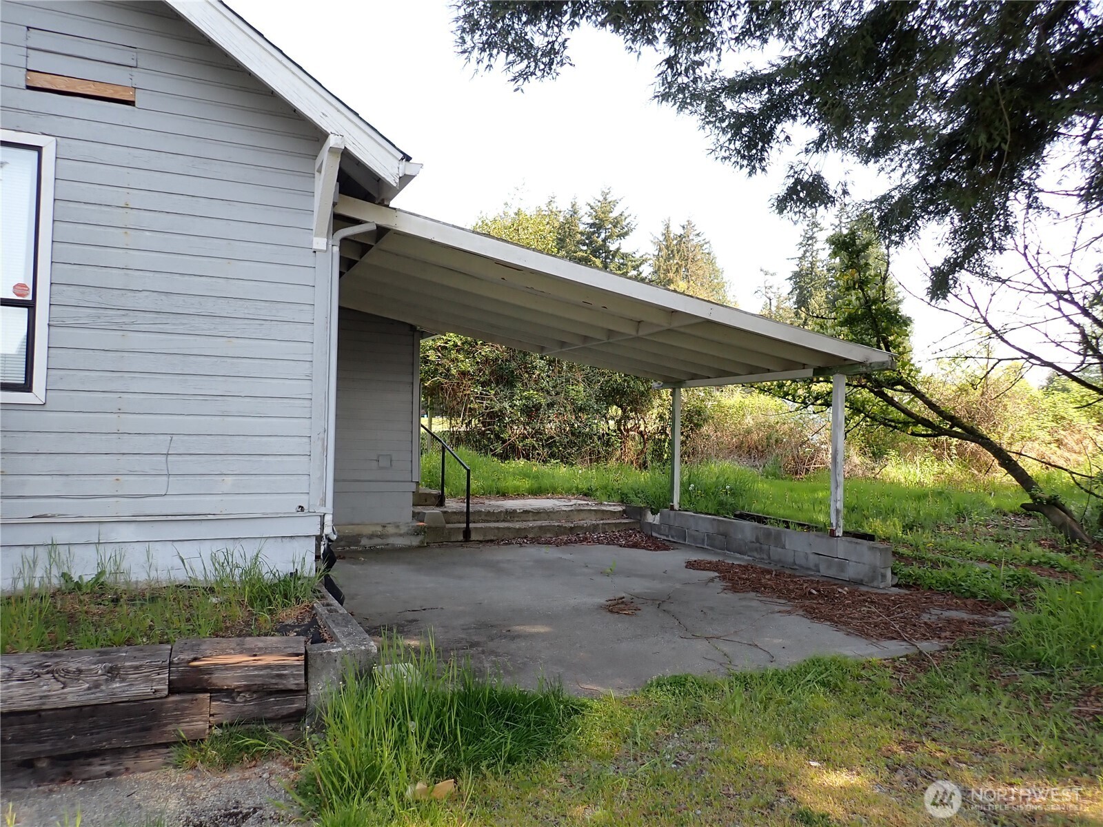 927 Meridian Avenue E