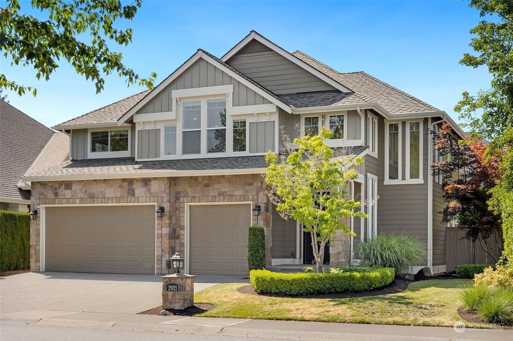 Photo of 2921 278th Avenue SE, Sammamish, WA 98075 (MLS # 2265402)