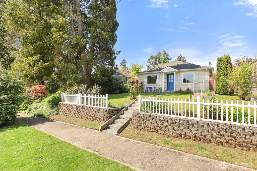 Photo of 7517 30th Avenue SW, Seattle, WA 98126 (MLS # 2370556)
