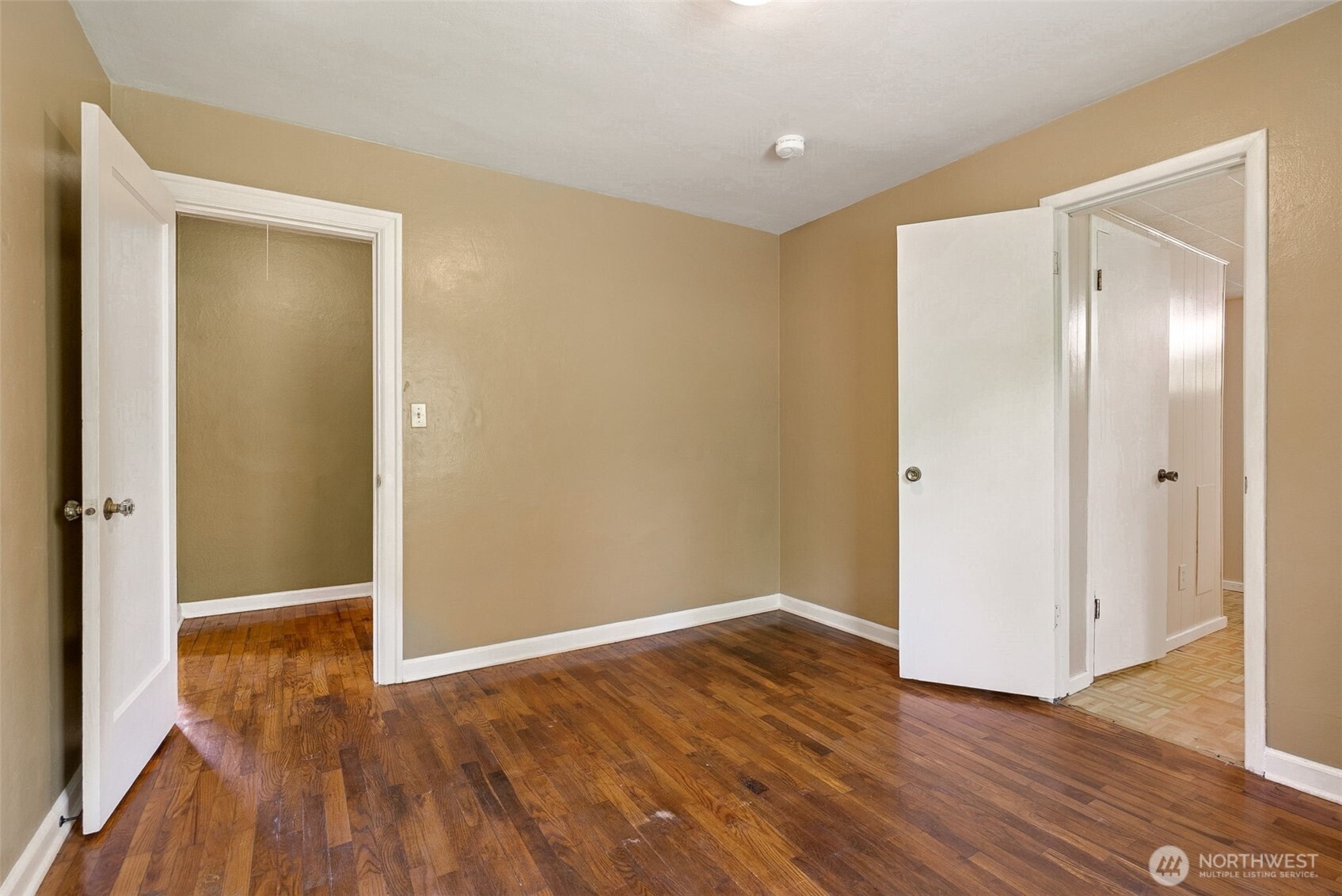 Olympia, Washington 98506, United States, 3 Bedrooms Bedrooms, ,2 BathroomsBathrooms,Residential,Pending,131048