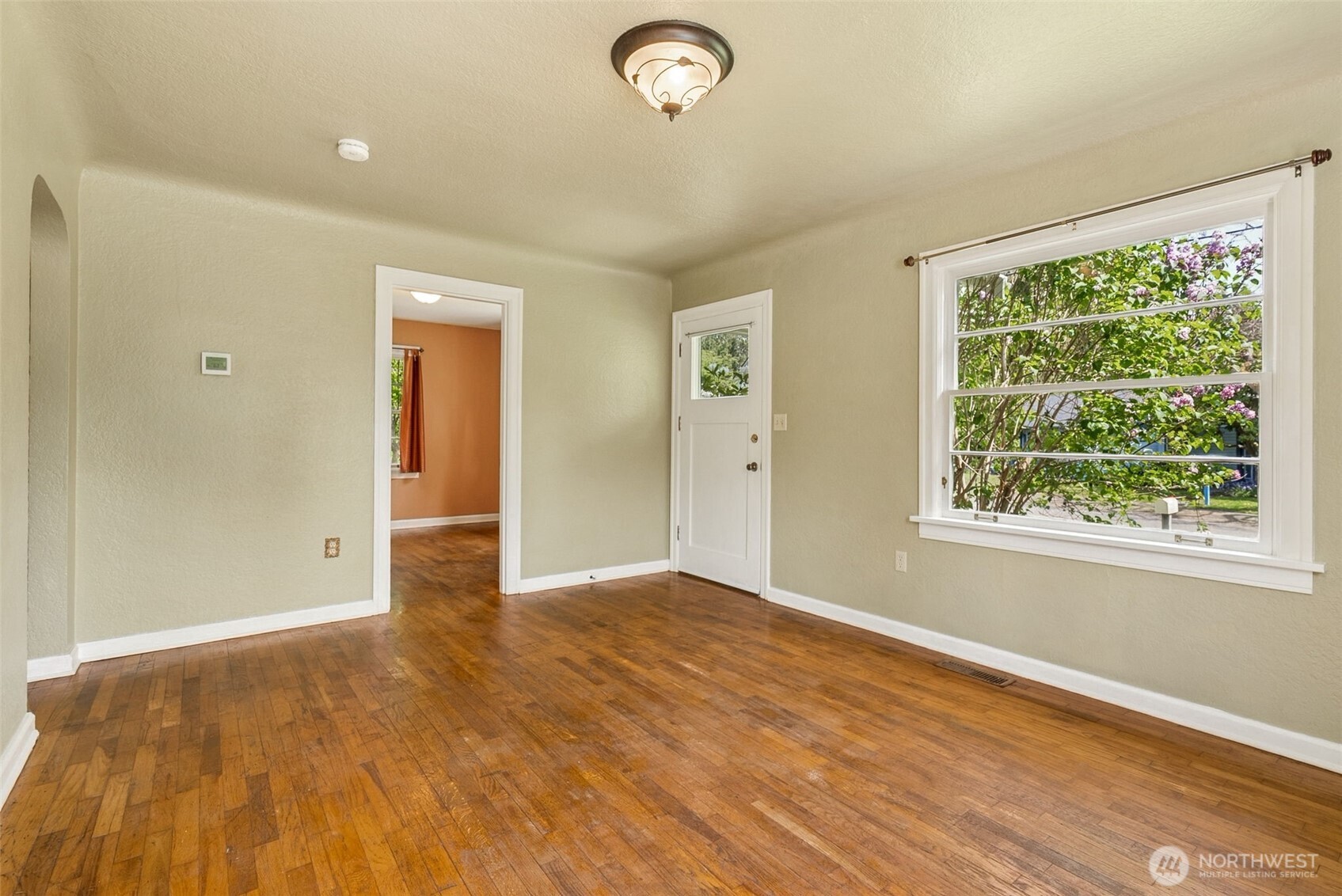 Olympia, Washington 98506, United States, 3 Bedrooms Bedrooms, ,2 BathroomsBathrooms,Residential,Pending,131048