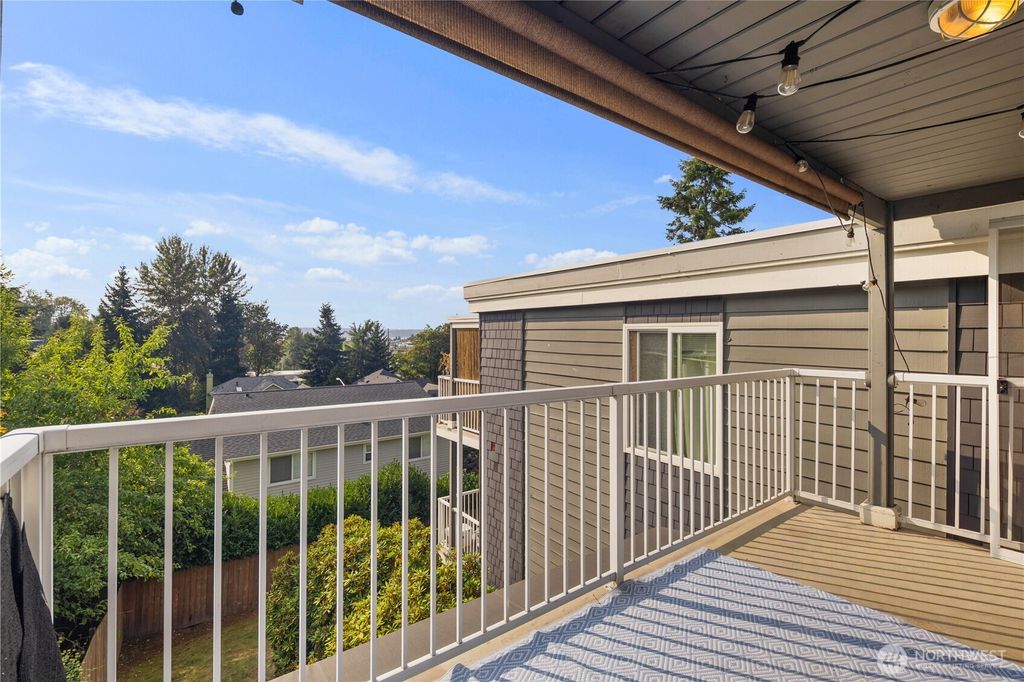 Photo of 1113 Kirkland Avenue #6B, Kirkland, WA 98033 (MLS # 2485219)