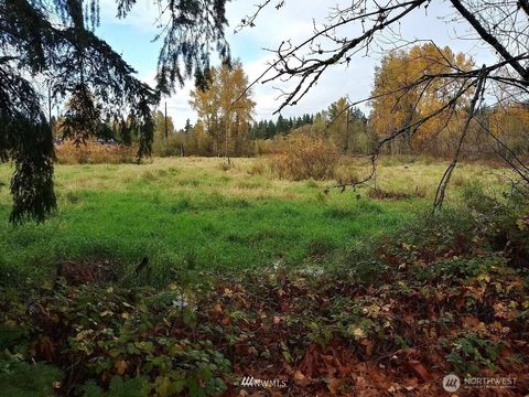 Photo of 539 148th Street NE, Bellevue, WA 98007 (MLS # 2532708)