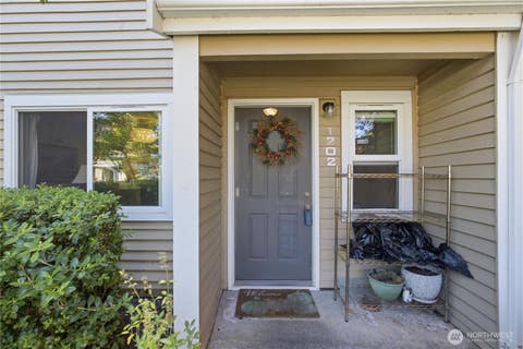 Photo of 23707 13th Place S #1202, Des Moines, WA 98198 (MLS # 2538096)