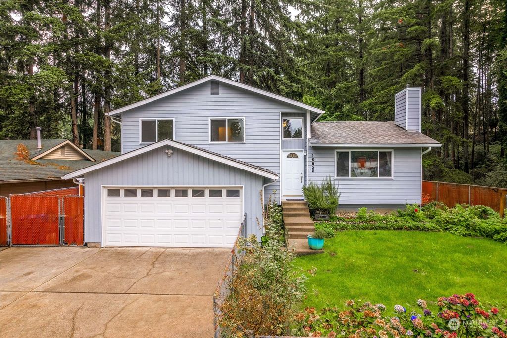Photo of 18636 SE 268th Street, Covington, WA 98042 (MLS # 2166288)