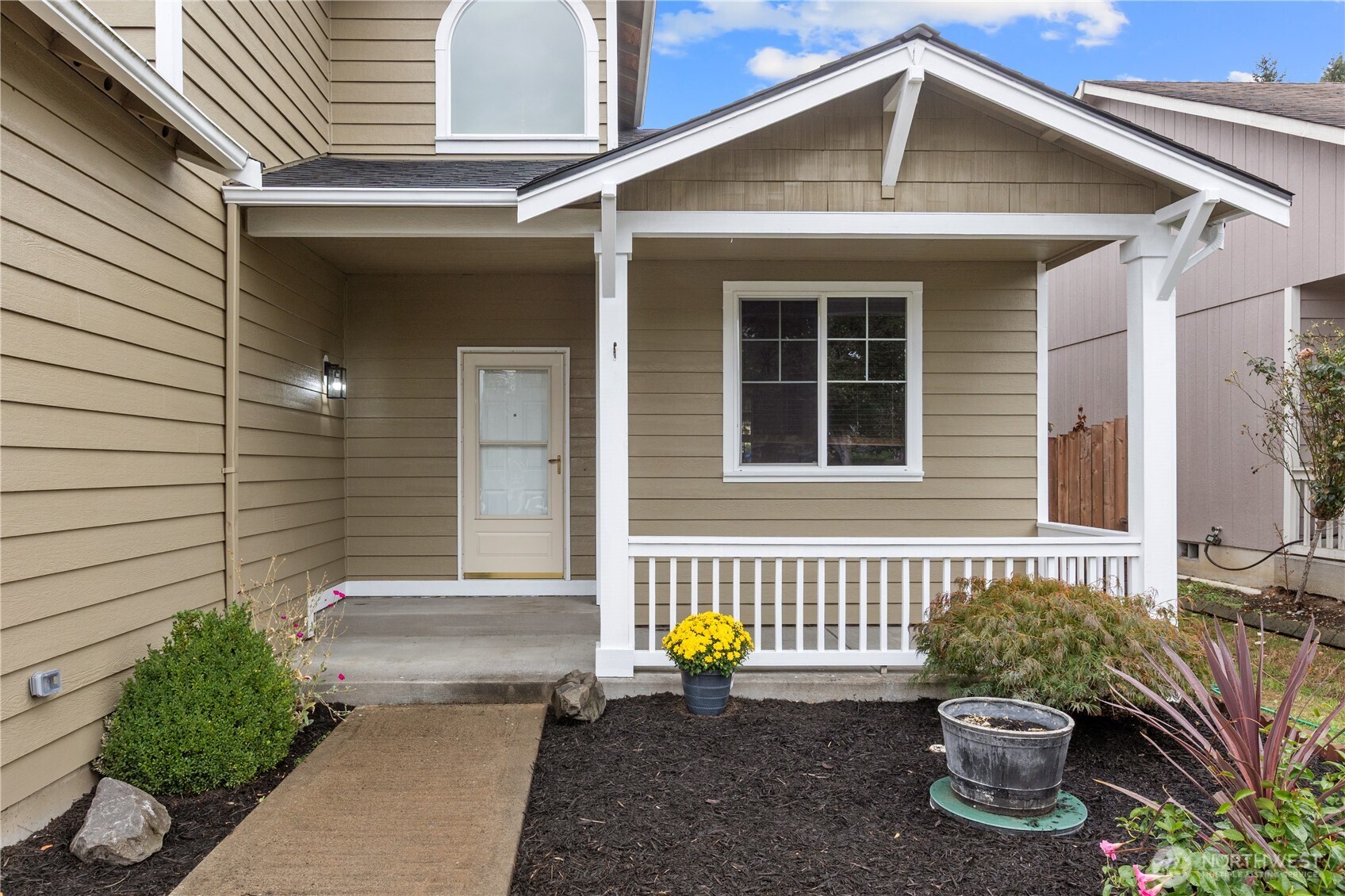 2538 Hidden Springs Loop SE