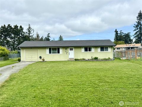 1086 Greenwood Street, Oak Harbor, WA 98277 - MLS#: 2365634