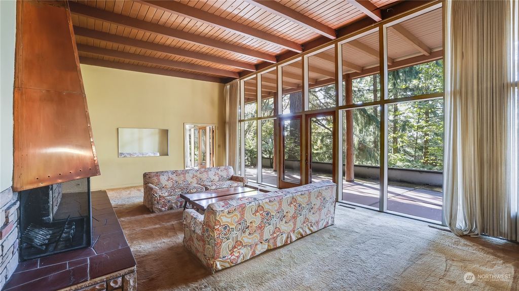 Photo of 2716 120th Avenue NE, Bellevue, WA 98005 (MLS # 2205495)