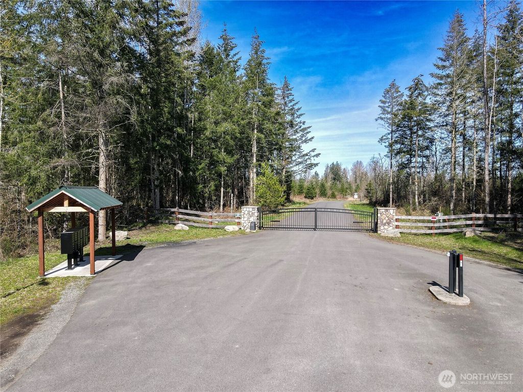 Photo of 1631 334th Street E, Roy, WA 98580 (MLS # 2511120)