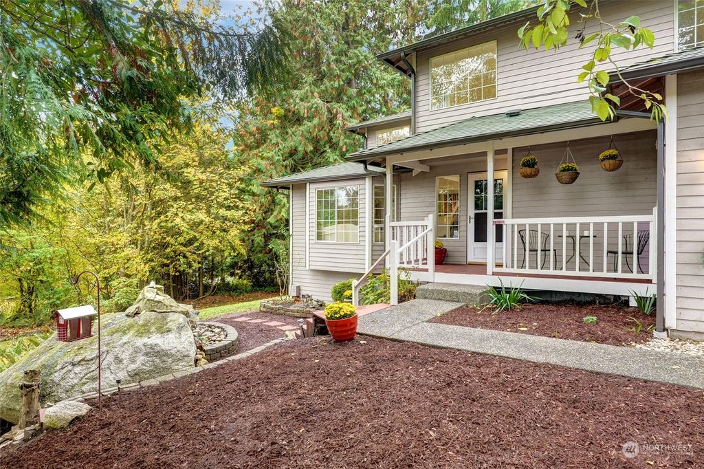 Photo of 20122 110th Drive SE, Snohomish, WA 98296 (MLS # 2176109)