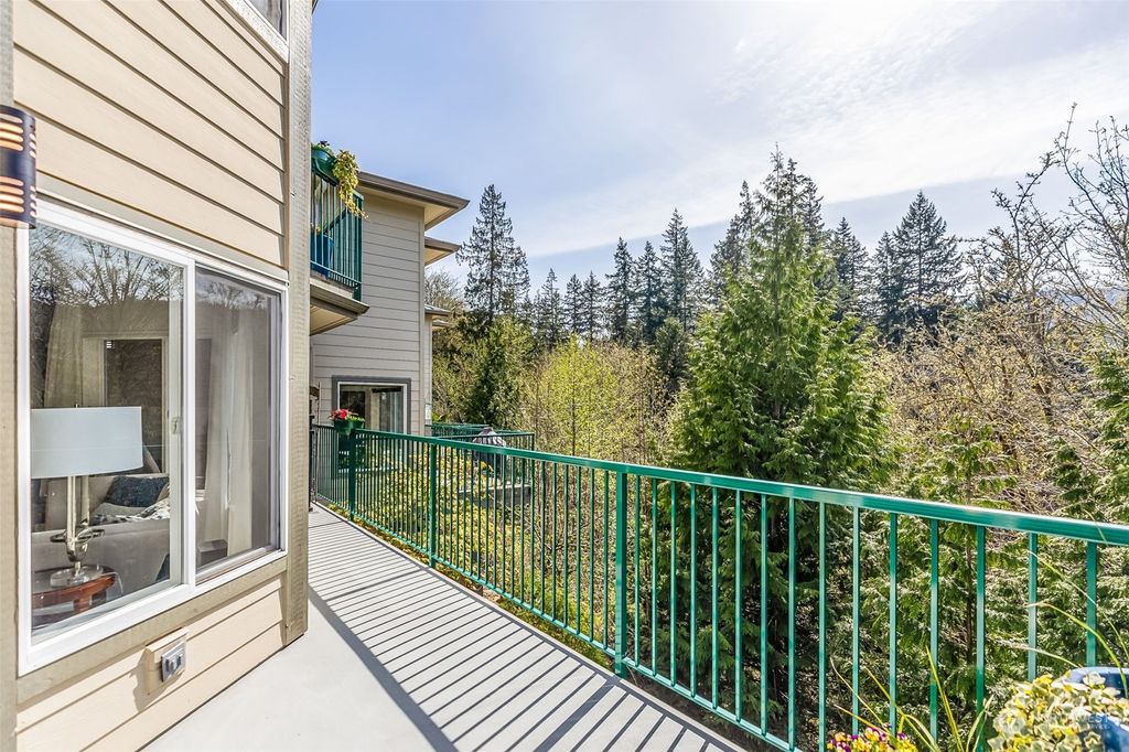 Photo of 389 12th Avenue NW #389, Issaquah, WA 98027 (MLS # 2063698)
