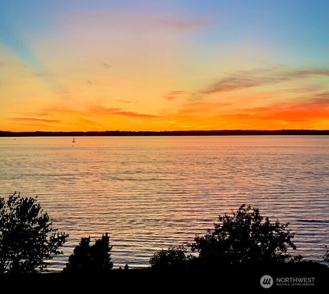 444 S State Street 307