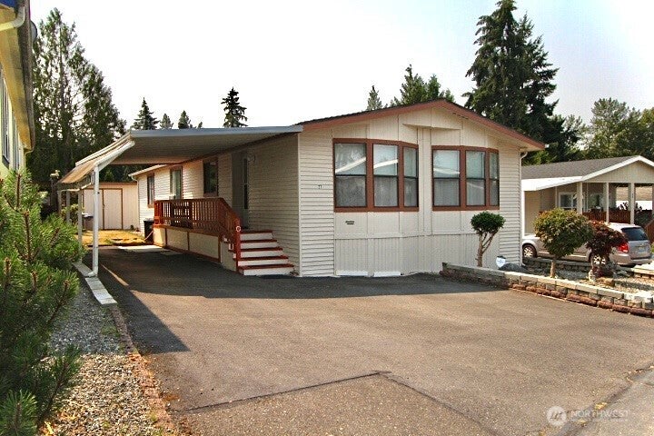 Photo of 2101 S 324th Street #27, Federal Way, WA 98003 (MLS # 2565401)
