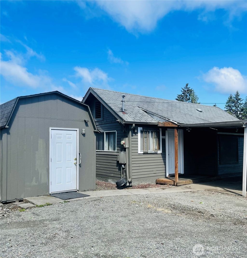 Photo of 11222 10th Avenue S, Tacoma, WA 98444 (MLS # 2524948)