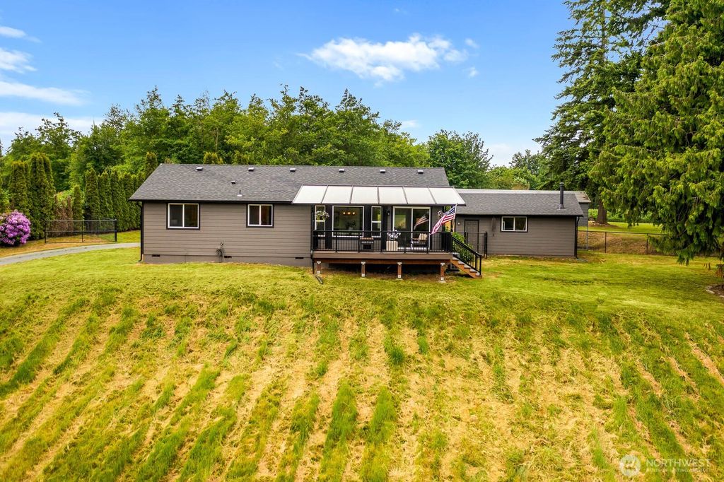 Photo of 18622 Lakewood Road, Stanwood, WA 98292 (MLS # 2381497)