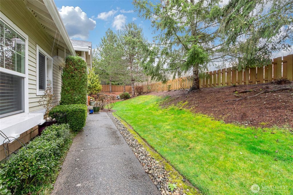 Photo of 7208 James Place SE, Auburn, WA 98092 (MLS # 2490371)