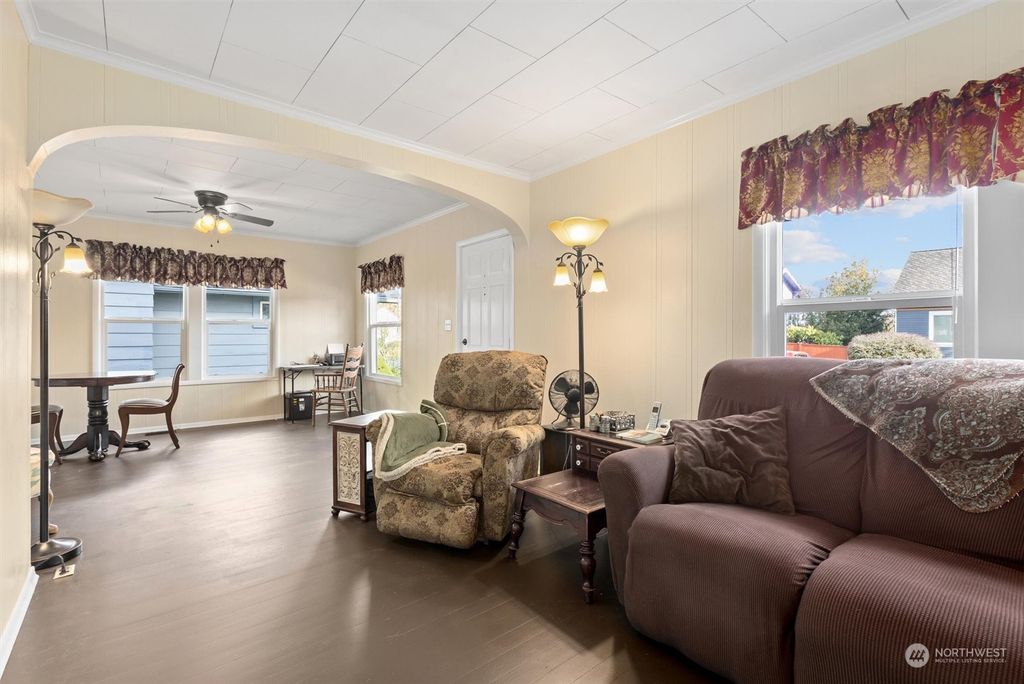 Photo of 1621 Baker Avenue, Everett, WA 98201 (MLS # 2196016)