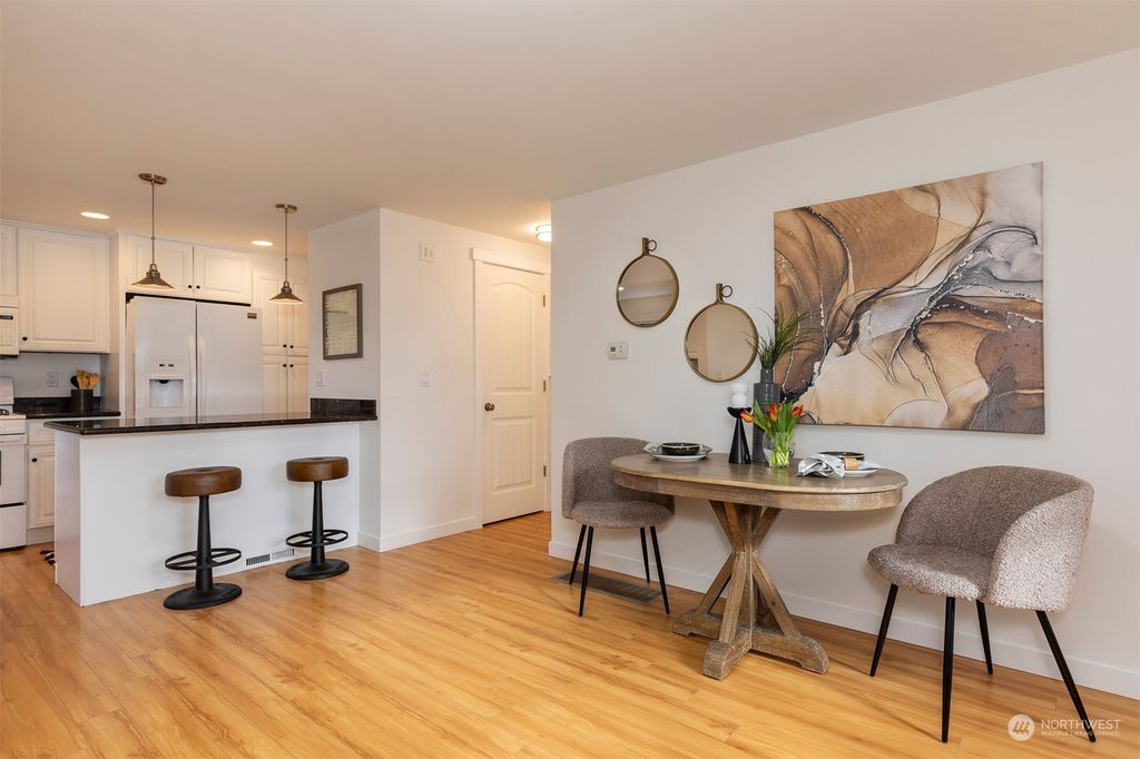 Photo of 5548 27th Avenue NE #B, Seattle, WA 98105 (MLS # 2192600)