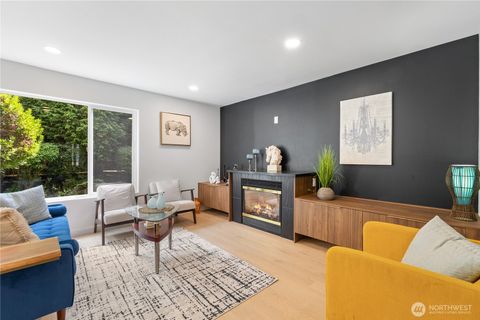 Photo of 19718 76th Avenue W #C, Lynnwood, WA 98036 (MLS # 2450797) Photo of 19718 76th Avenue W #C, Lynnwood, WA 98036 (MLS # 2450797)