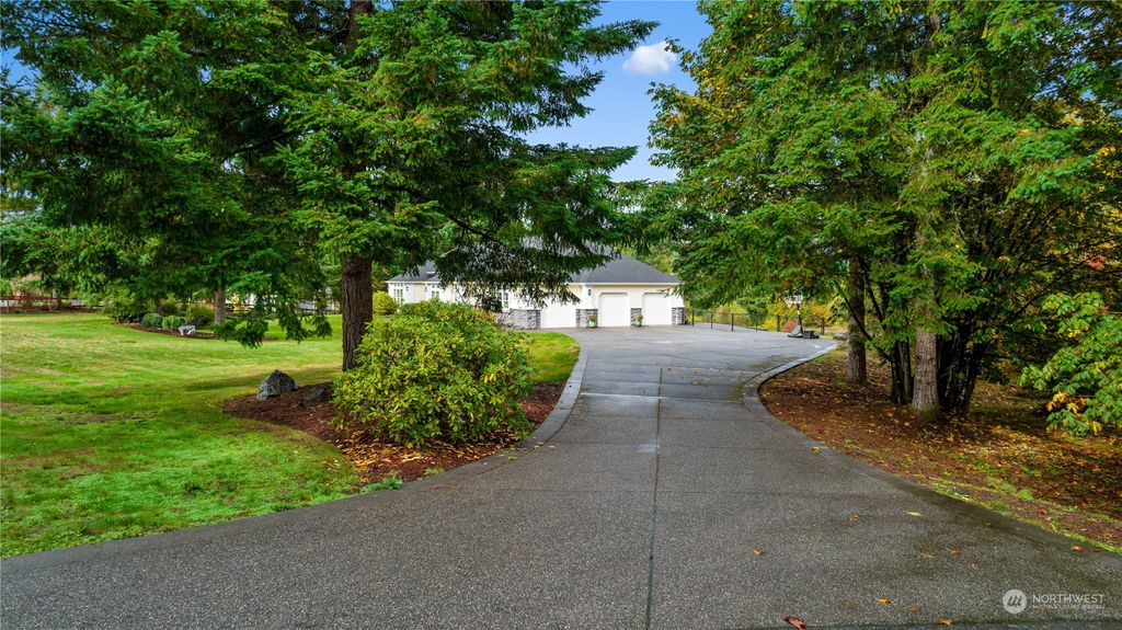 Photo of 18833 74th Street NE, Granite Falls, WA 98252 (MLS # 2169040)