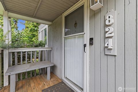 Photo of 824 S 146th Street, Burien, WA 98168 (MLS # 2534588)