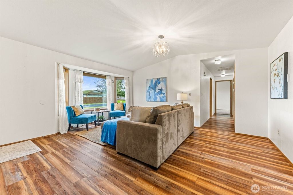 Photo of 304 Olympia Street E, Rainier, WA 98576 (MLS # 2465041)