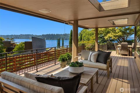 Photo of 5919 77th Avenue SE, Mercer Island, WA 98040 (MLS # 2567764)