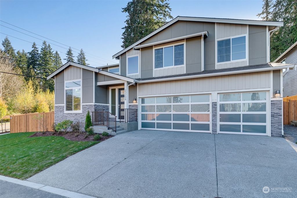 Photo of 23208 15th Avenue SE, Bothell, WA 98021 (MLS # 2009140)