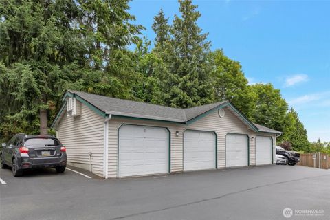 Photo of 13301 SE 79th Place #B-402, Newcastle, WA 98059 (MLS # 2468694)