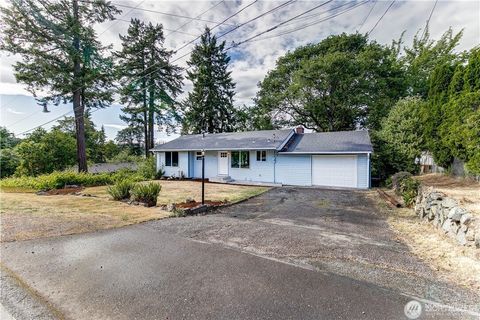Photo of 9117 SW Winona Street St, Lakewood, WA 98498 (MLS # 2406313)