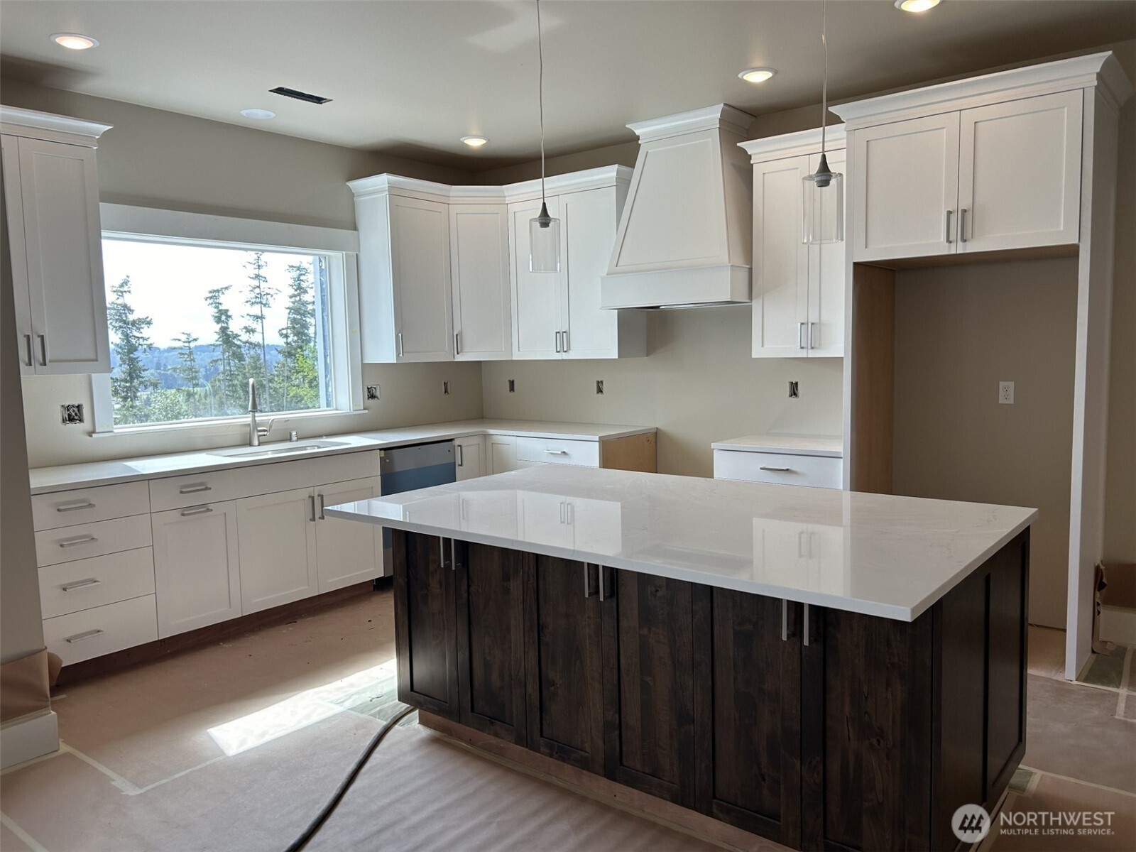 122 Tillicum Dr