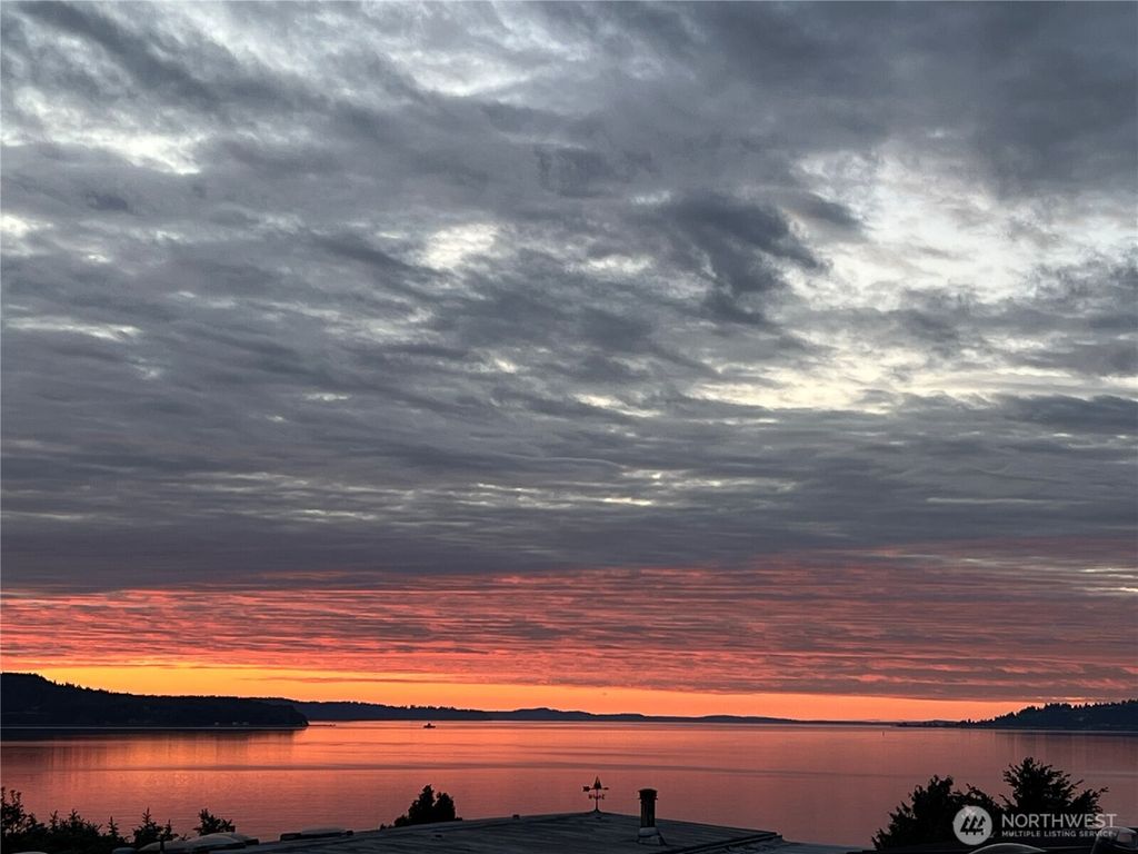 Photo of 29020 1st Avenue #37, Des Moines, WA 98198 (MLS # 2464394)