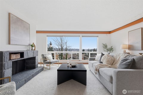 Photo of 2500 W Manor Place #216, Seattle, WA 98199 (MLS # 2546626)