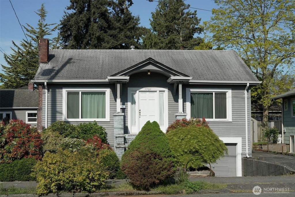 Photo of 7707 6th Avenue NW, Seattle, WA 98117 (MLS # 2518754)