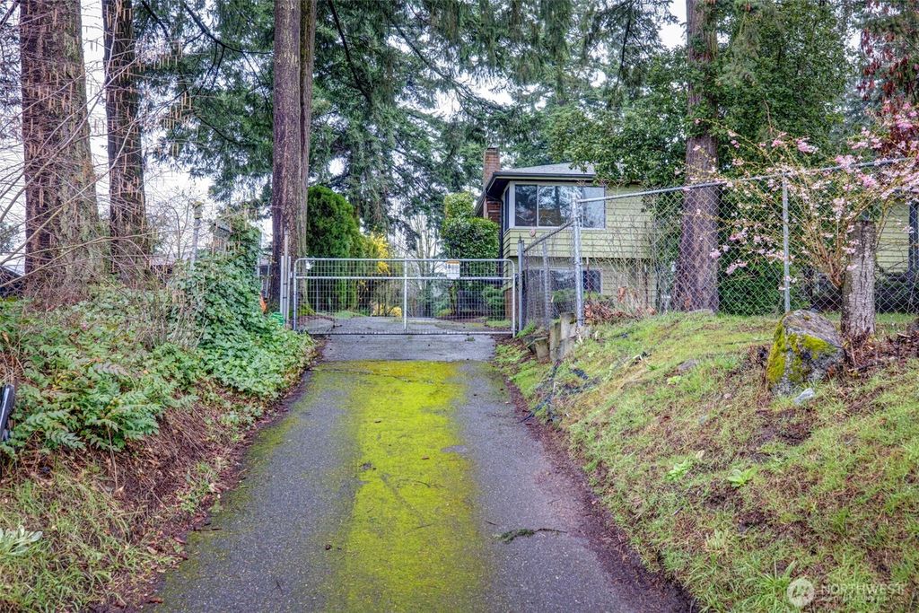 Photo of 22625 Military Road S, SeaTac, WA 98198 (MLS # 2348685)