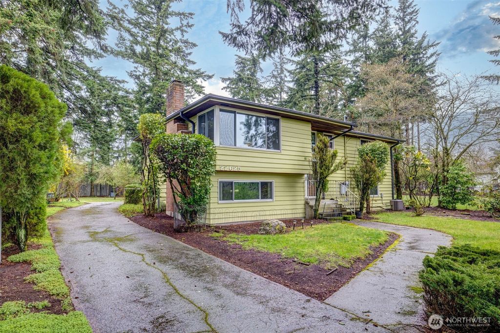 Photo of 22625 Military Road S, SeaTac, WA 98198 (MLS # 2348685)