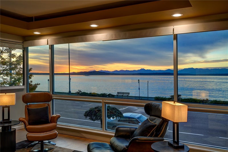 1388 Alki Avenue SW 202