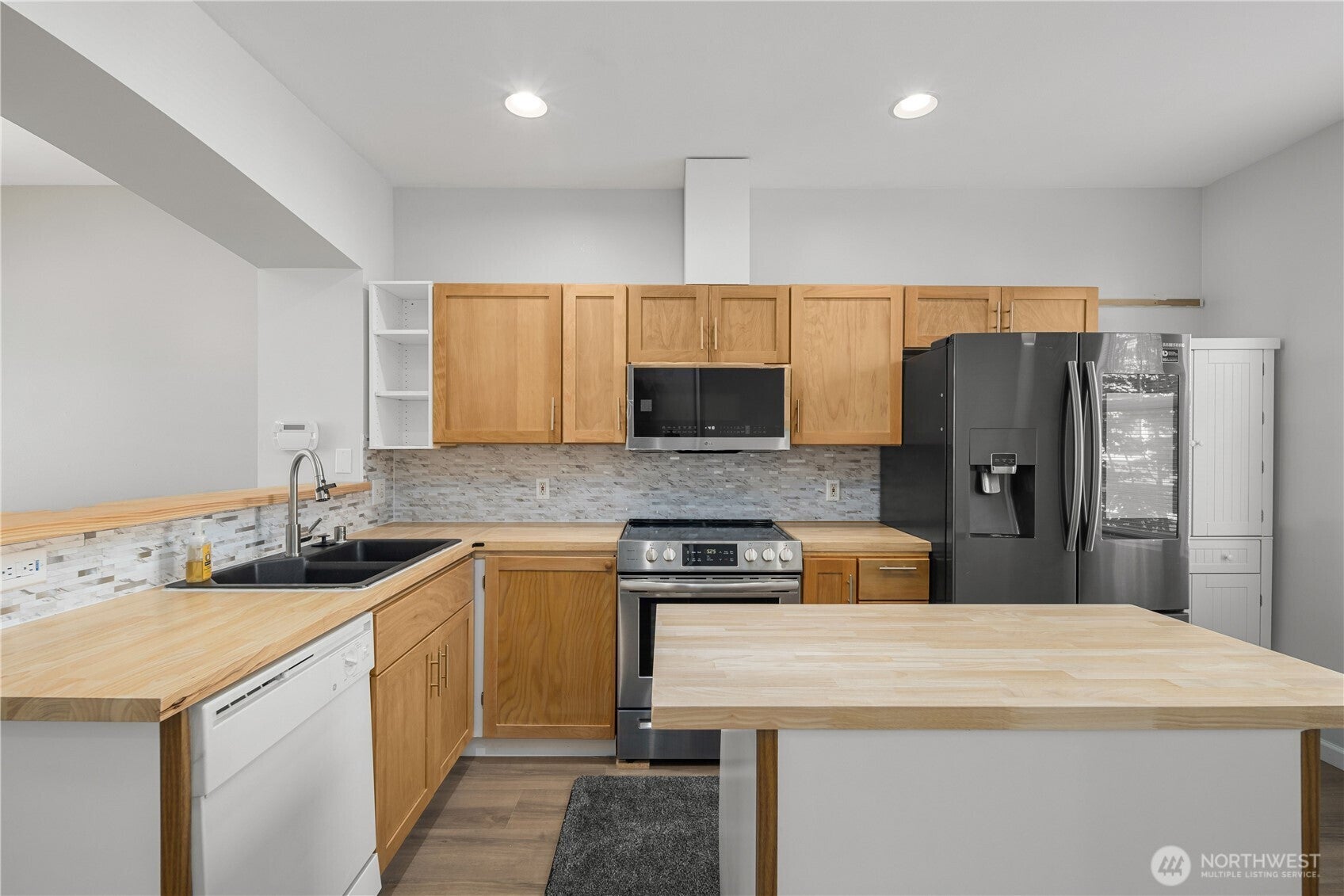 6231 S 233rd Street 25-2
