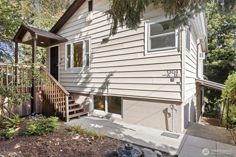 Photo of 1304 15th Avenue S, Seattle, WA 98144 (MLS # 2439303) Photo of 1304 15th Avenue S, Seattle, WA 98144 (MLS # 2439303)