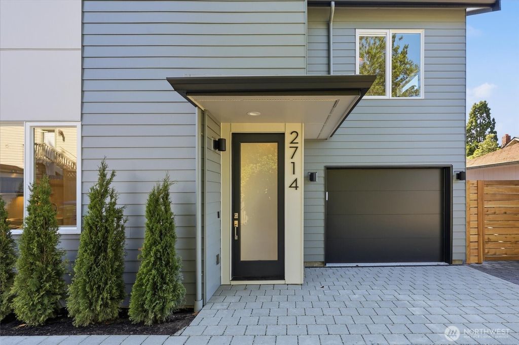 Photo of 2714 58th Avenue SW, Seattle, WA 98116 (MLS # 2537916)