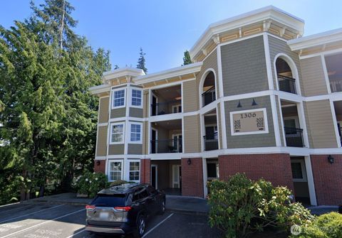 Photo of 1306 Old Fairhaven Parkway #B-301, Bellingham, WA 98225 (MLS # 2469270)