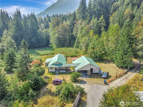 Photo of 26429 469th Avenue NE, Darrington, WA 98241 (MLS # 2572958)