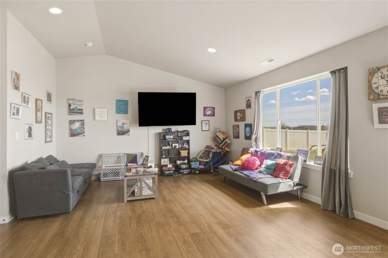 260 Parkside Place